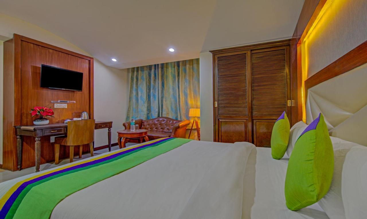 Treebo Corporate Park Hotel New Delhi Exterior foto