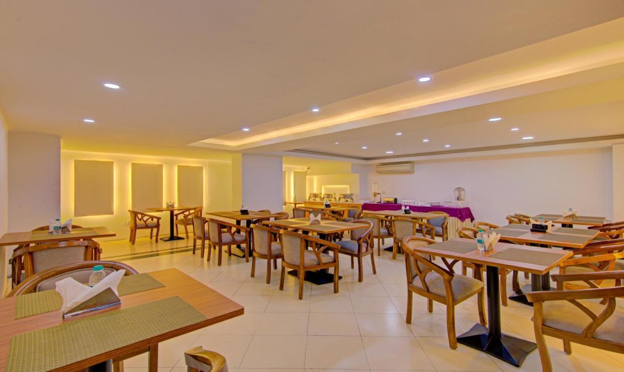 Treebo Corporate Park Hotel New Delhi Exterior foto