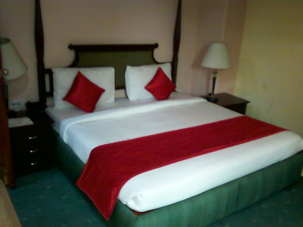 Treebo Corporate Park Hotel New Delhi Exterior foto