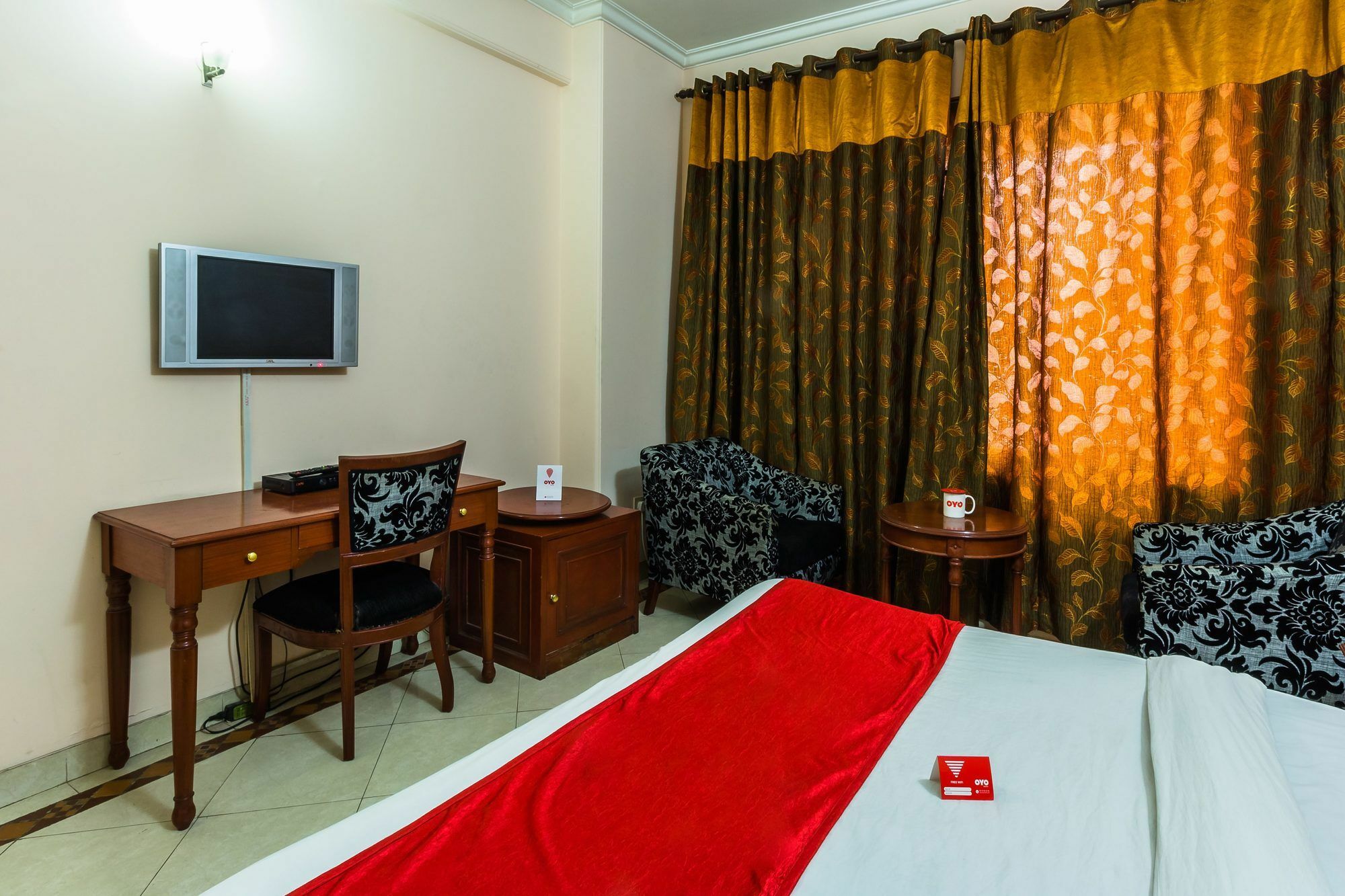 Treebo Corporate Park Hotel New Delhi Exterior foto
